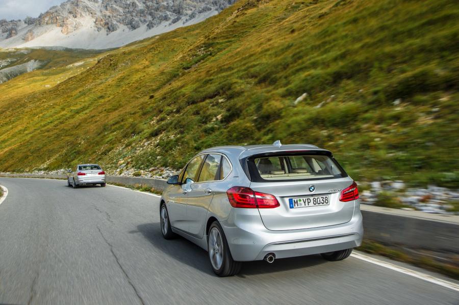  BMW 225xe Active Tourer (F45) 2016 года  (WW) (фото 13 из 50)